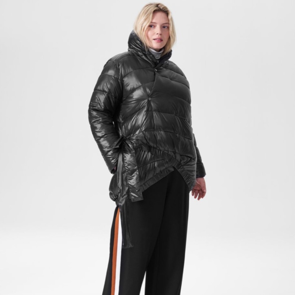Universal Standard Kanda Puffer - Ice Blue